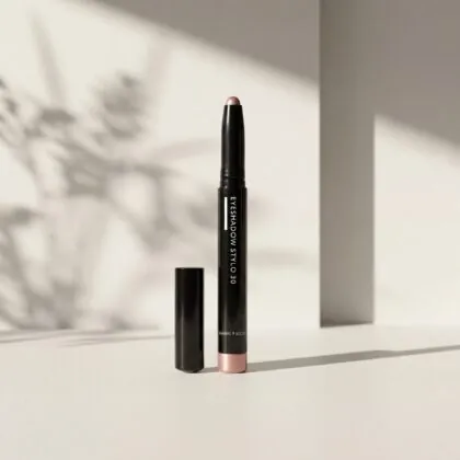 Szemhéjfesték stift Champagne Rose 30.
